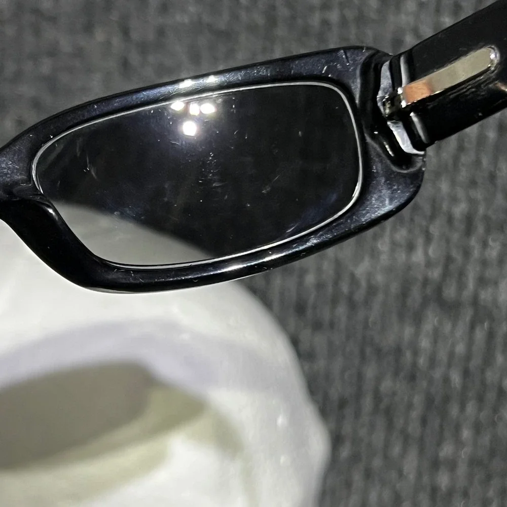 Vintage Revo Sunglasses Unisex OS Black 2513 Polarized Made in Italy Sporty Y2K